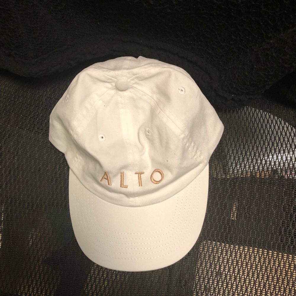 COPY - Alto Unisex Cap- 503 $12 or $9 w/offer 🎉